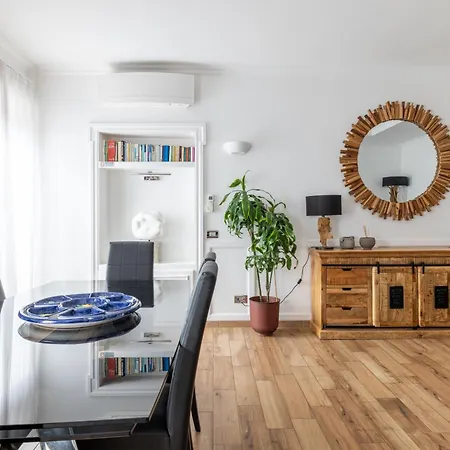 Quattro Fontane 4p - B&d Apts